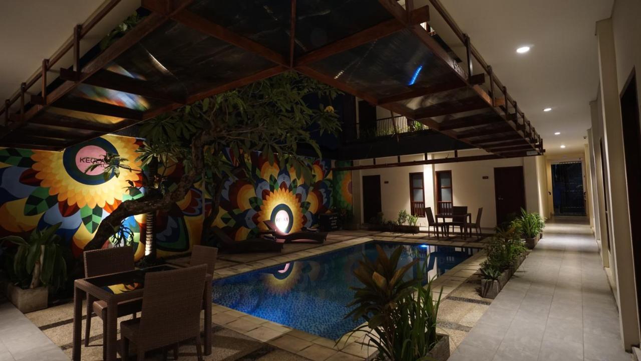Reddoorz Near Legian Street Hotel Exterior photo